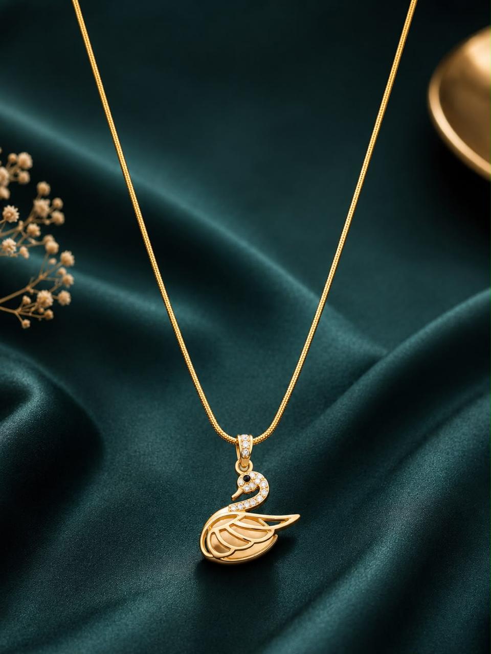 Product Details – Swan Pendant Necklace