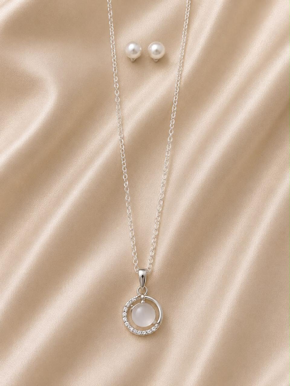 Product Details – Pearl Circle Necklace & Earring Set