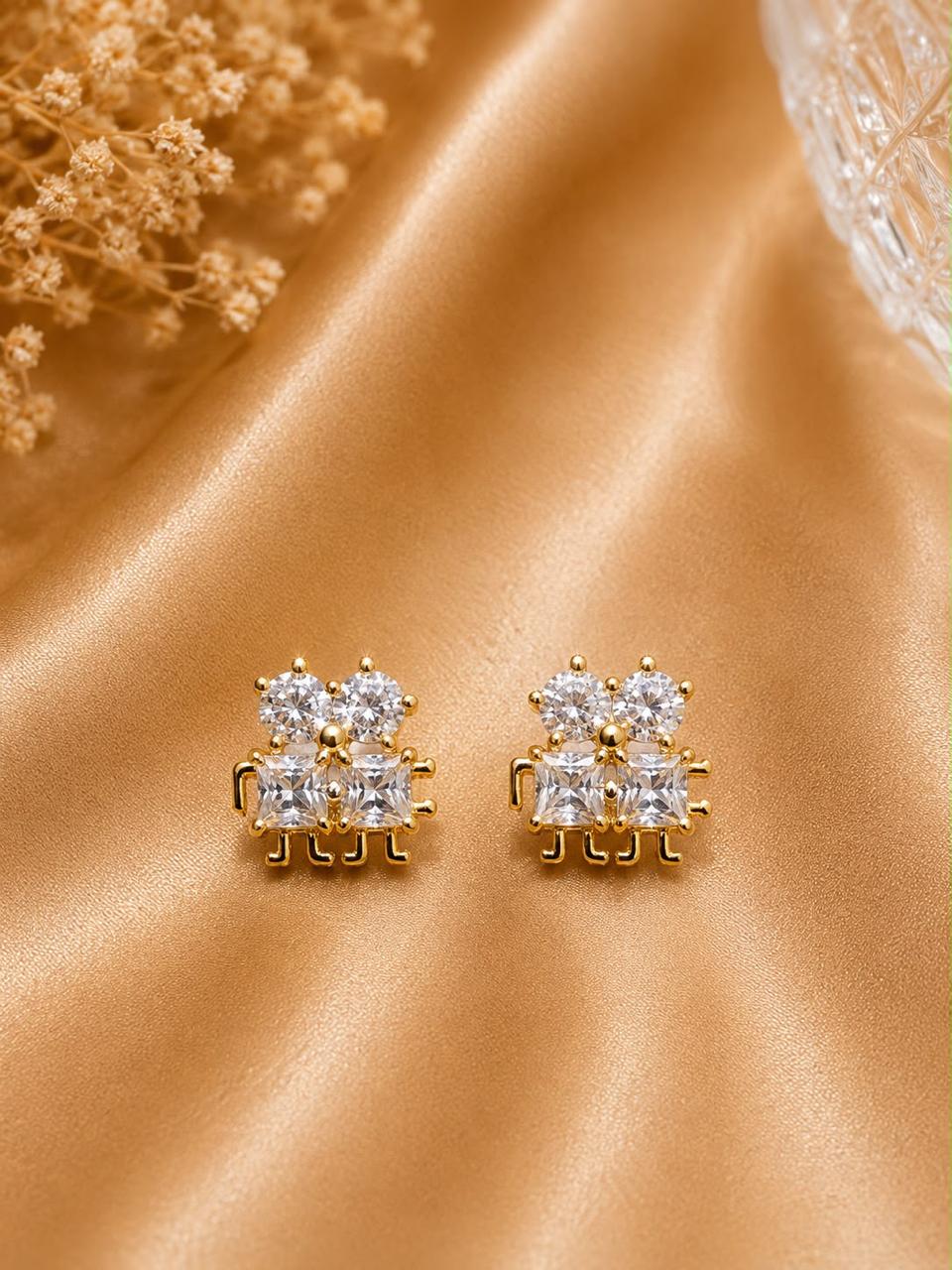 Product Name: Crystal Square Stud Earrings