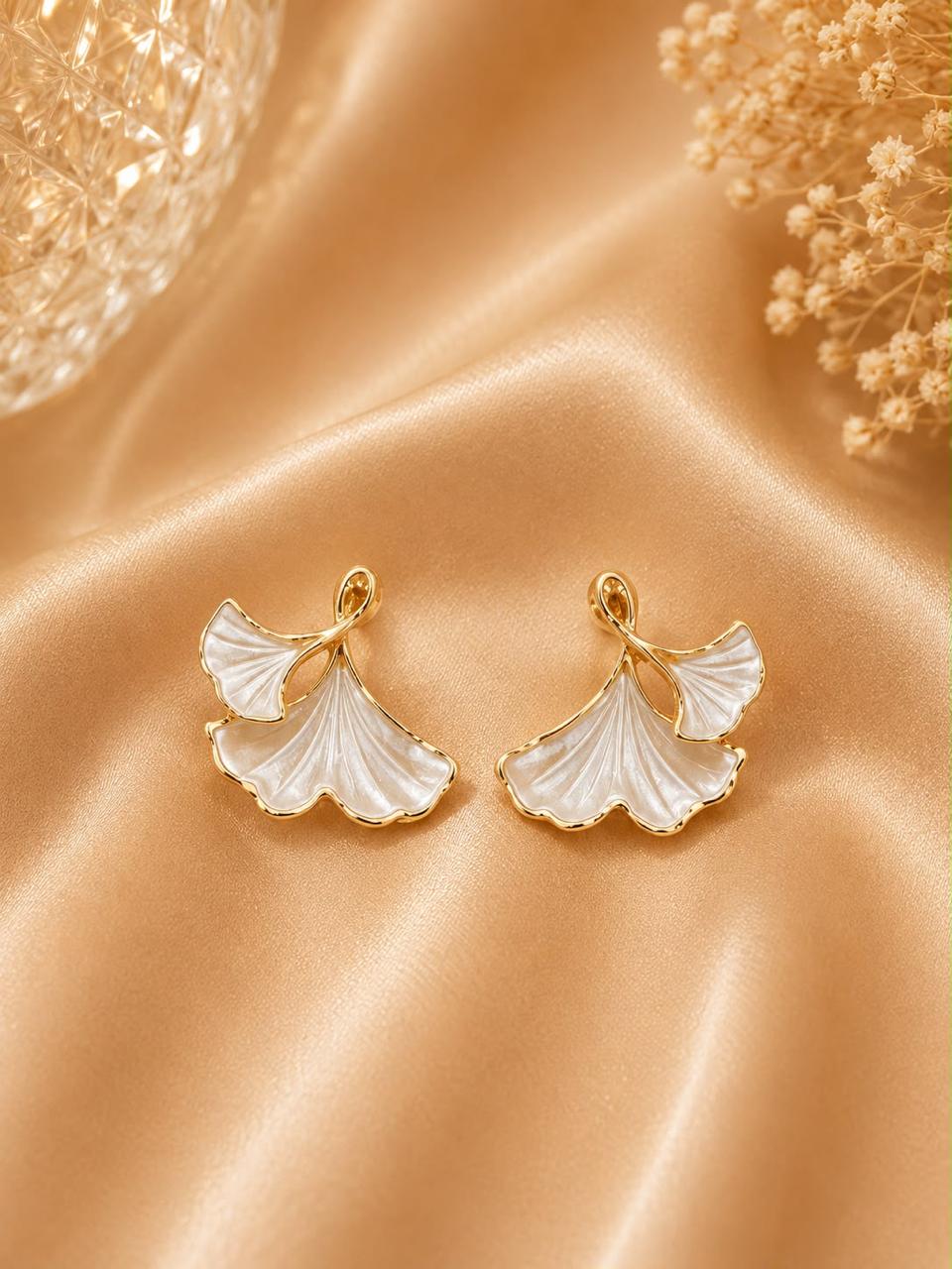 Emerald Leaf Pearl Drop Earrings